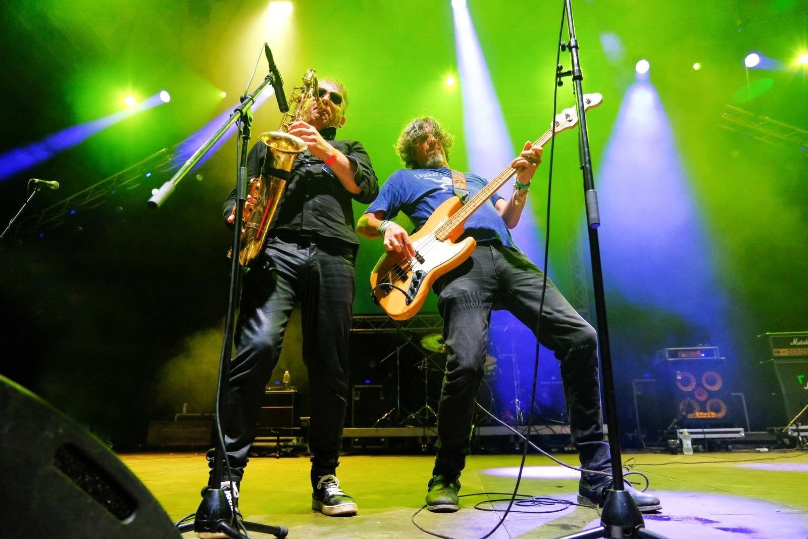 Koncert benda Daleka obala na Full Moon Sailing Spectacleu