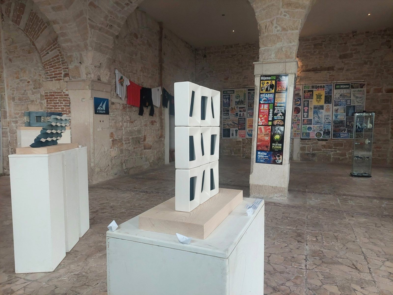 Skulptura na izložbi Pula pod jedrima