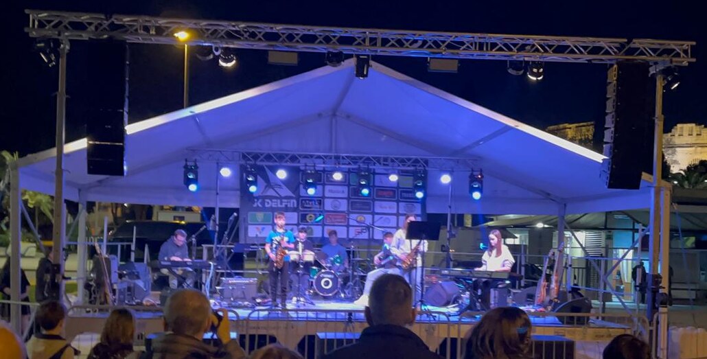 Dječji bend Jazz Cats na pozornici Full Moon spektakla